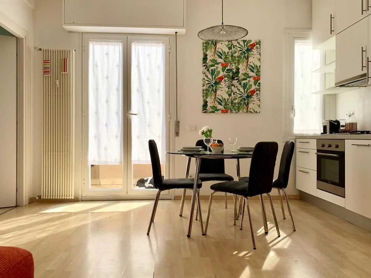 Cozy Apartment Tortona Navigli Milan