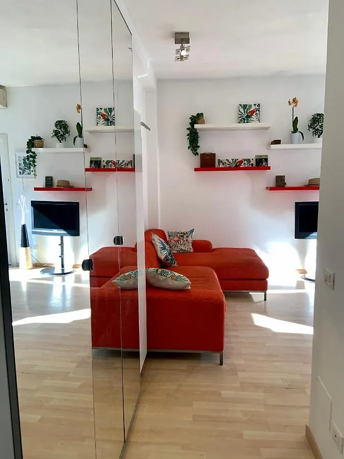 Cozy Apartment Tortona Navigli Milan